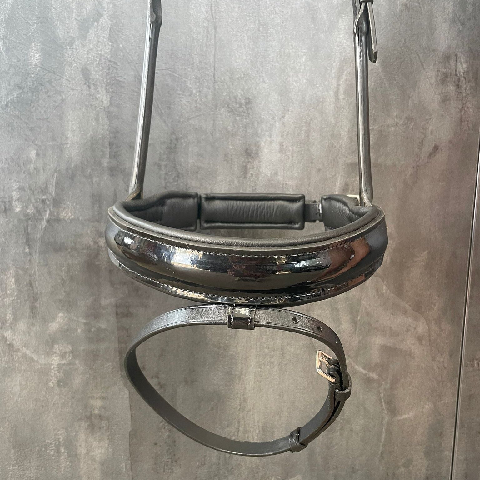 Otto Schumacher Flash Noseband - Black Patent/rolled leather - FULL