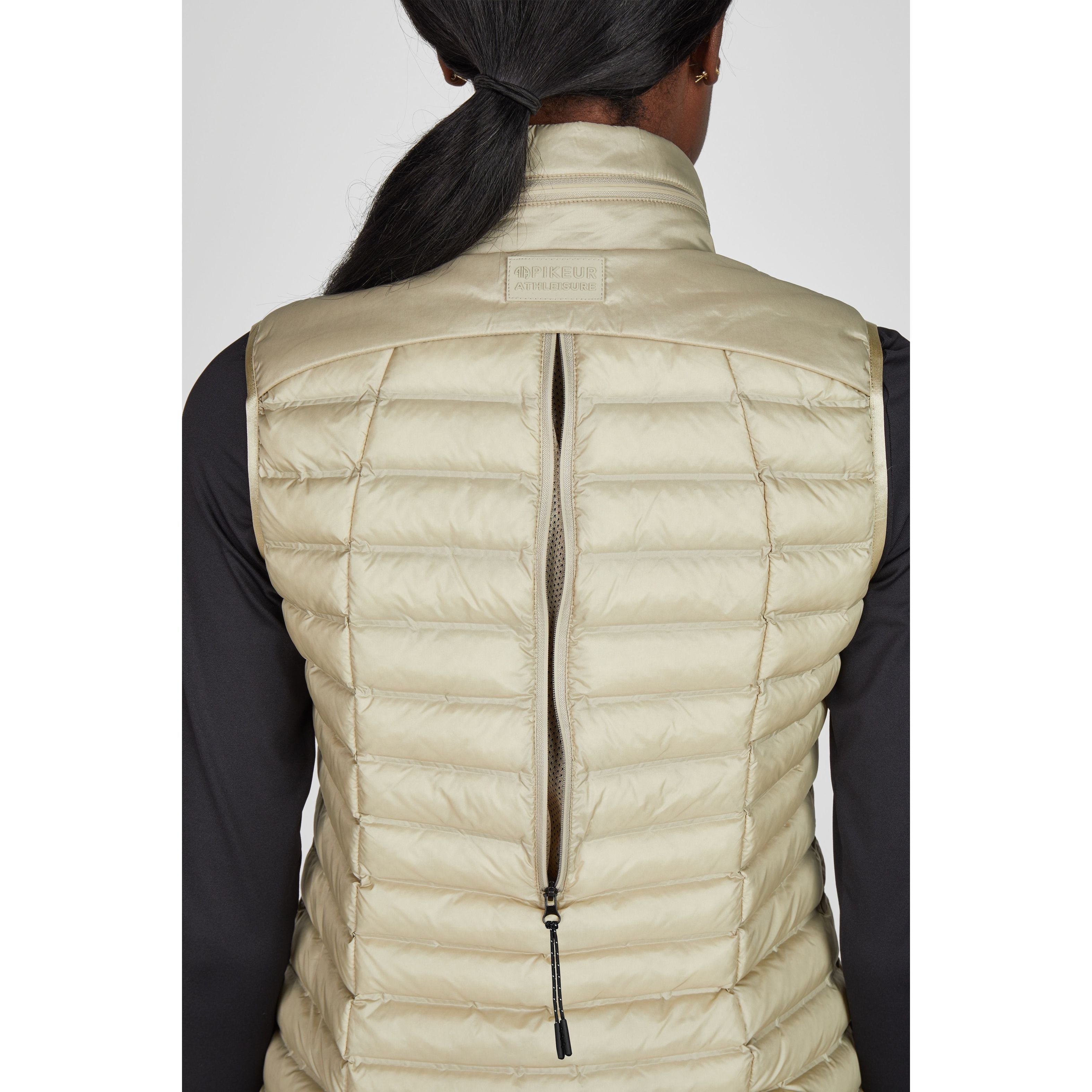 Pikeur SS26 Quilted Vest Athleisure - 1004 - Frosted Sage 040