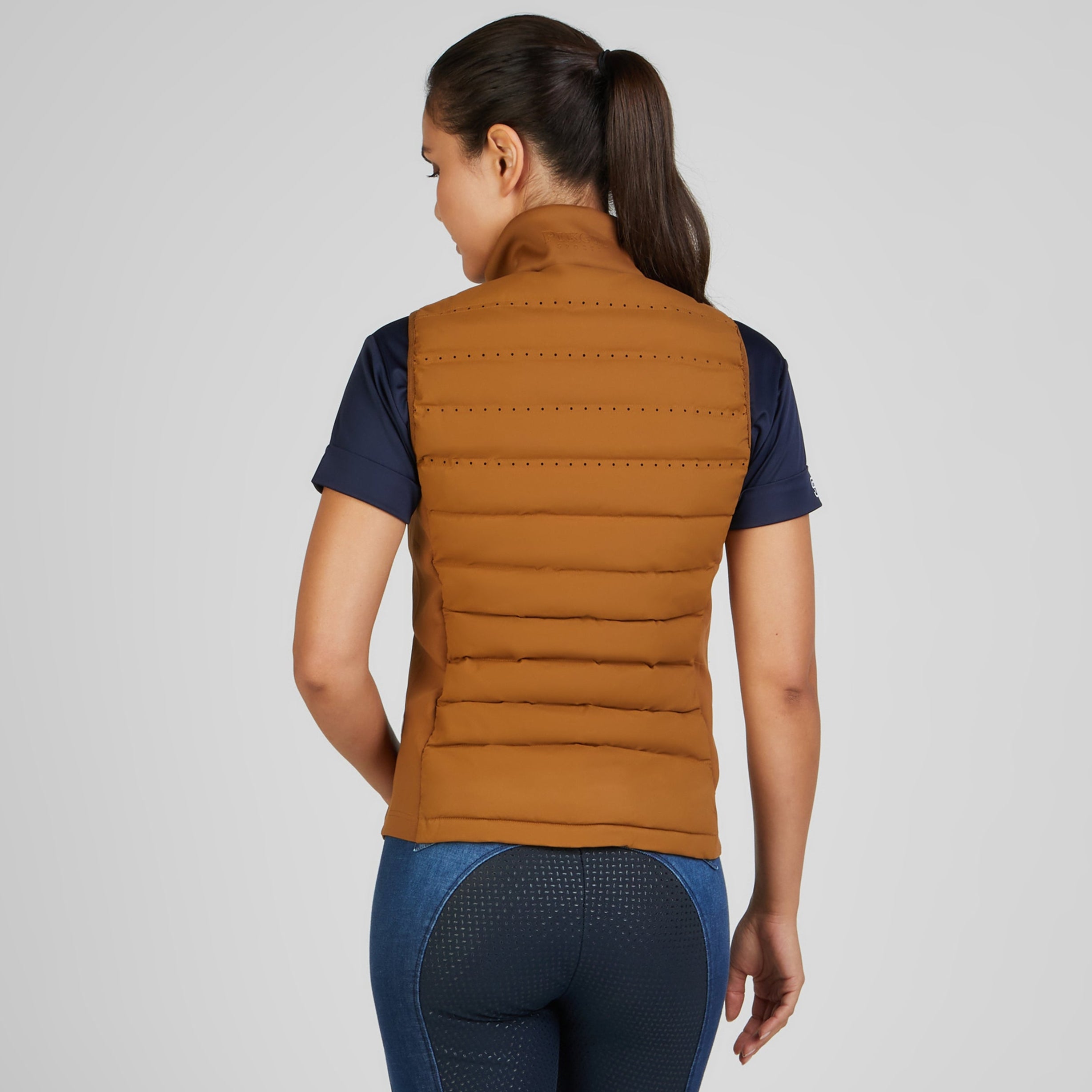 Pikeur SS25 Hybrid Vest 'Sports' 7003- Golden Caramel