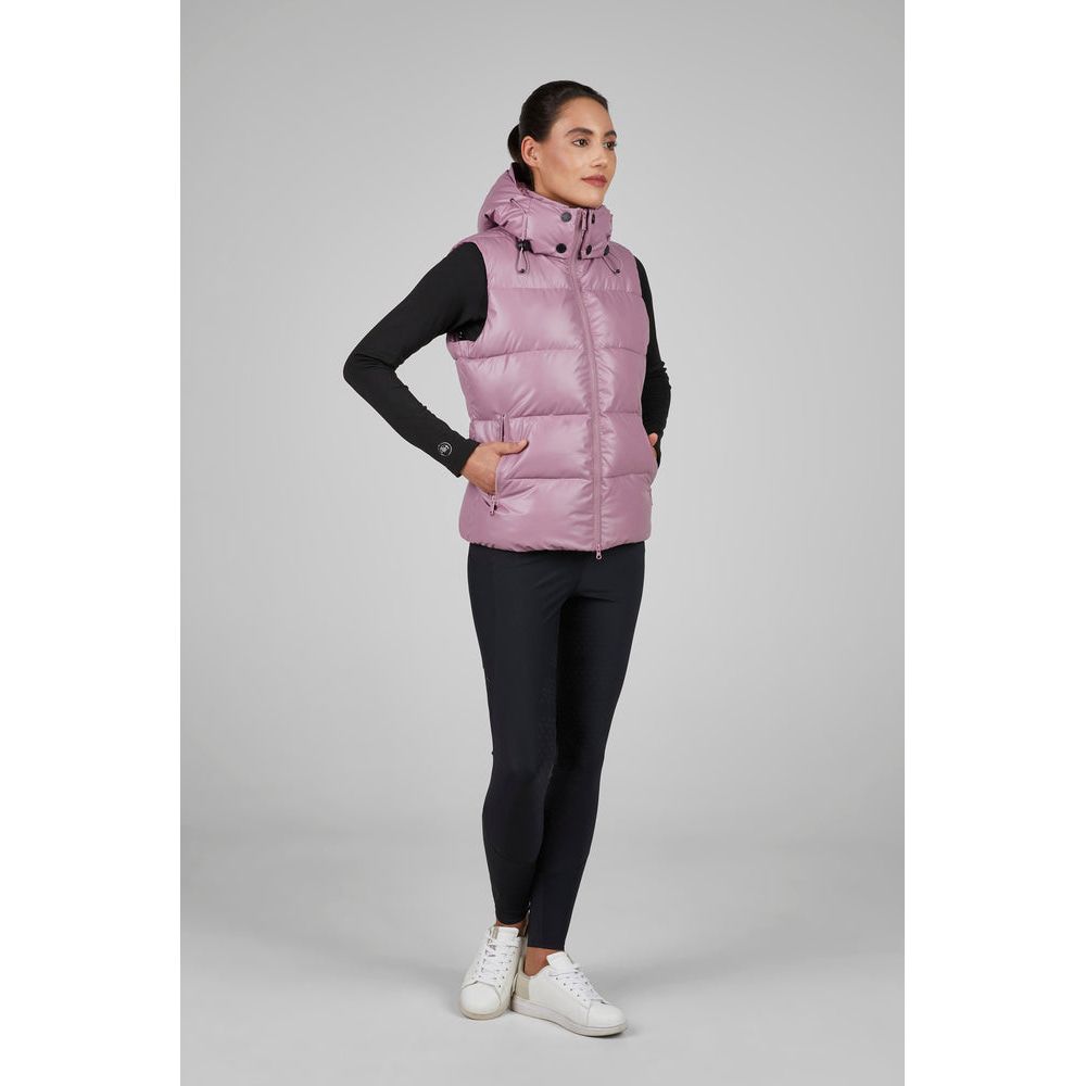 Pikeur AW25 Quilted Vest 8004 'Athleisure'- Berry Blush
