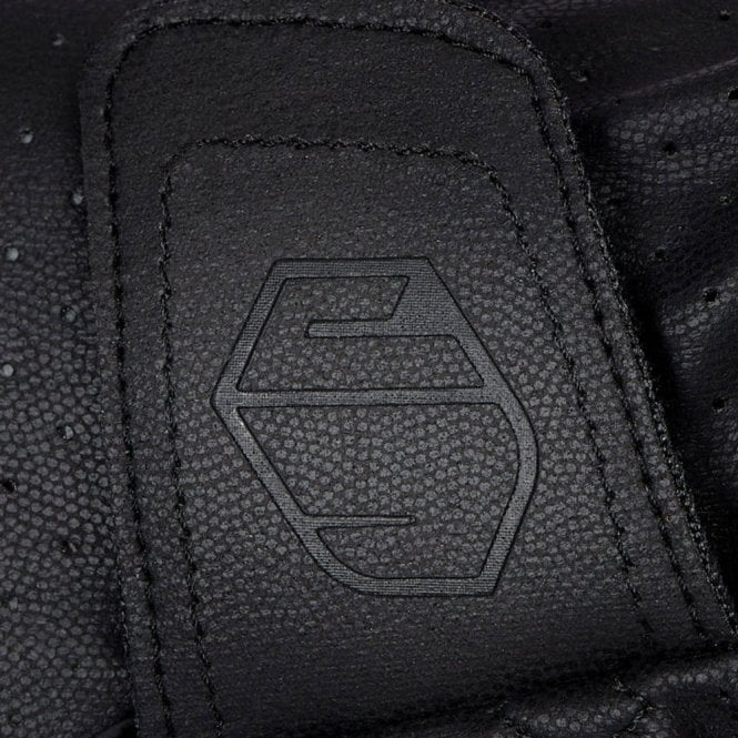 Samshield V-Skin Gloves - Hunter Black with matt black blazon